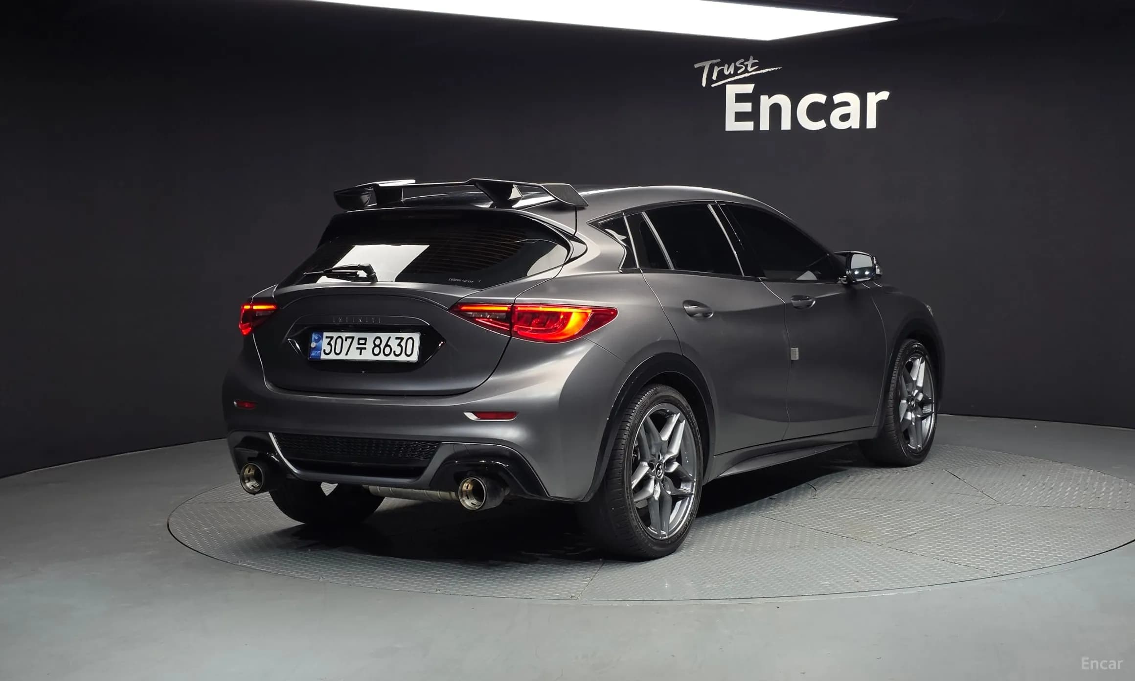 Q30