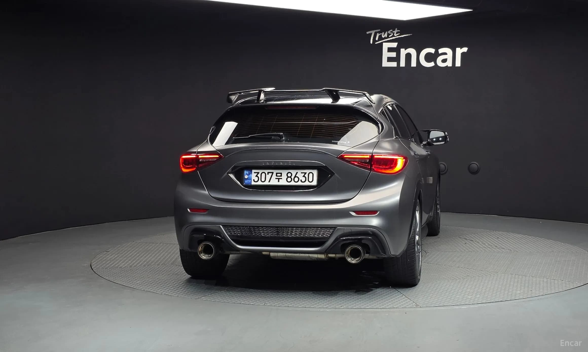 Q30