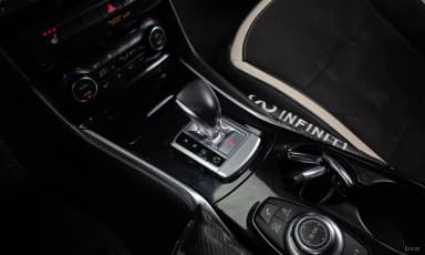 Q30