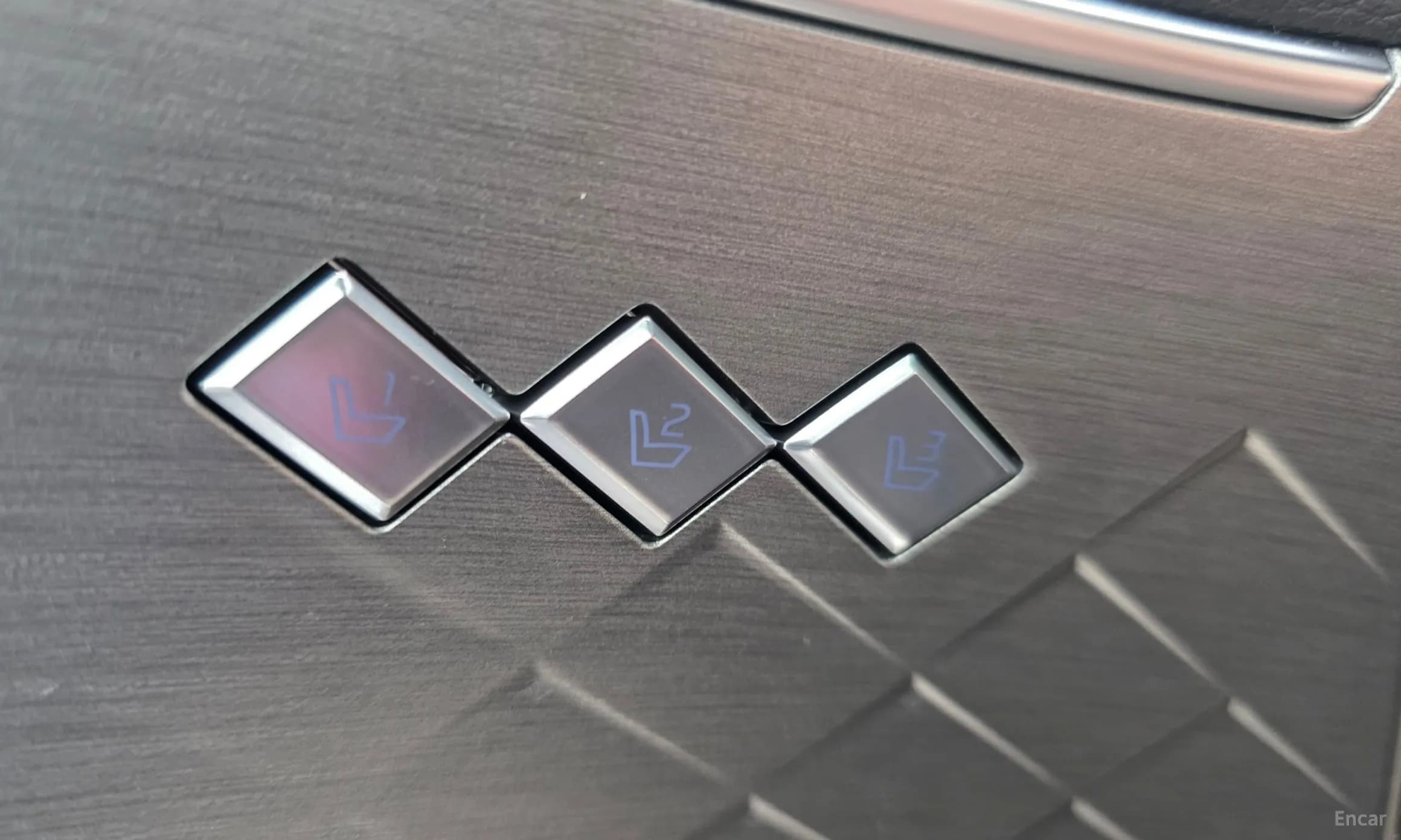 K8