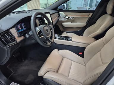 S90