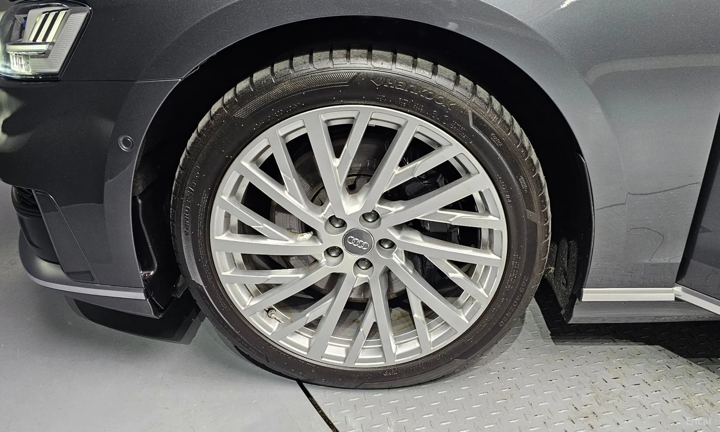 A8 (D5)
