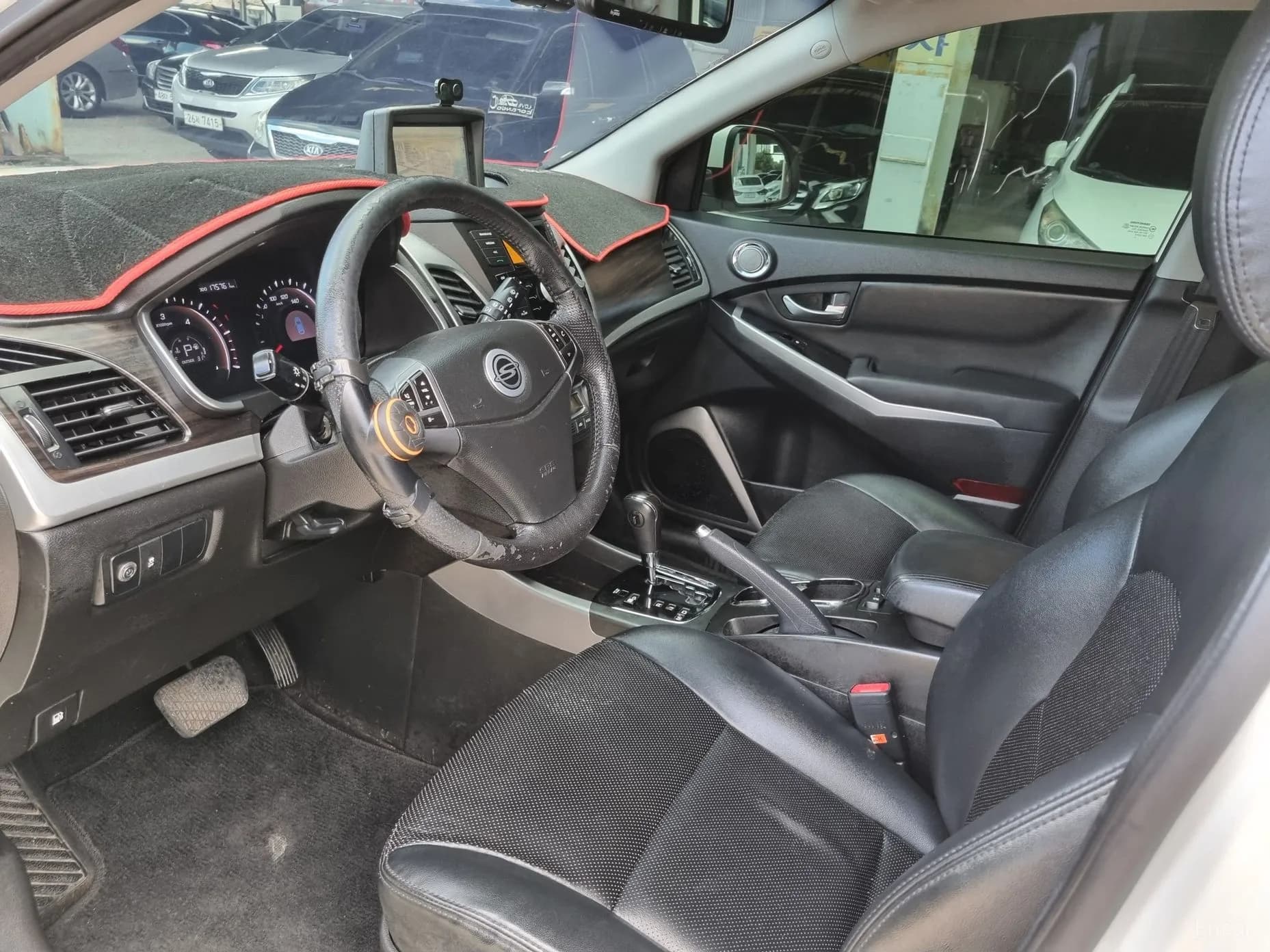 Korando C