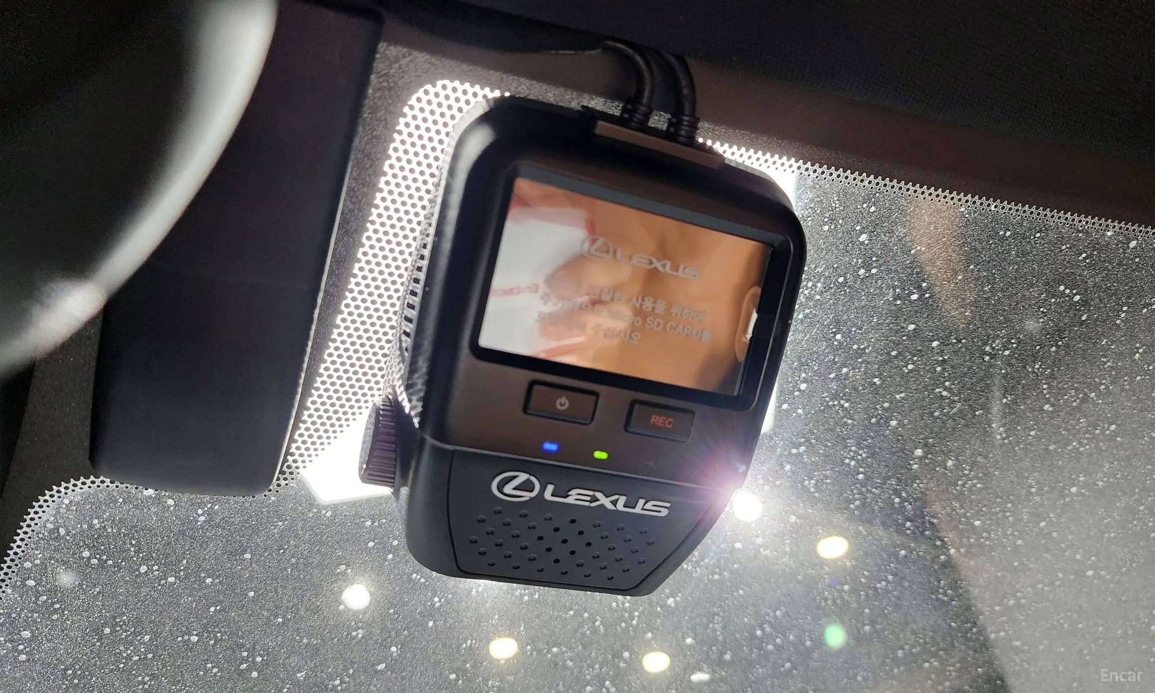 UX250h