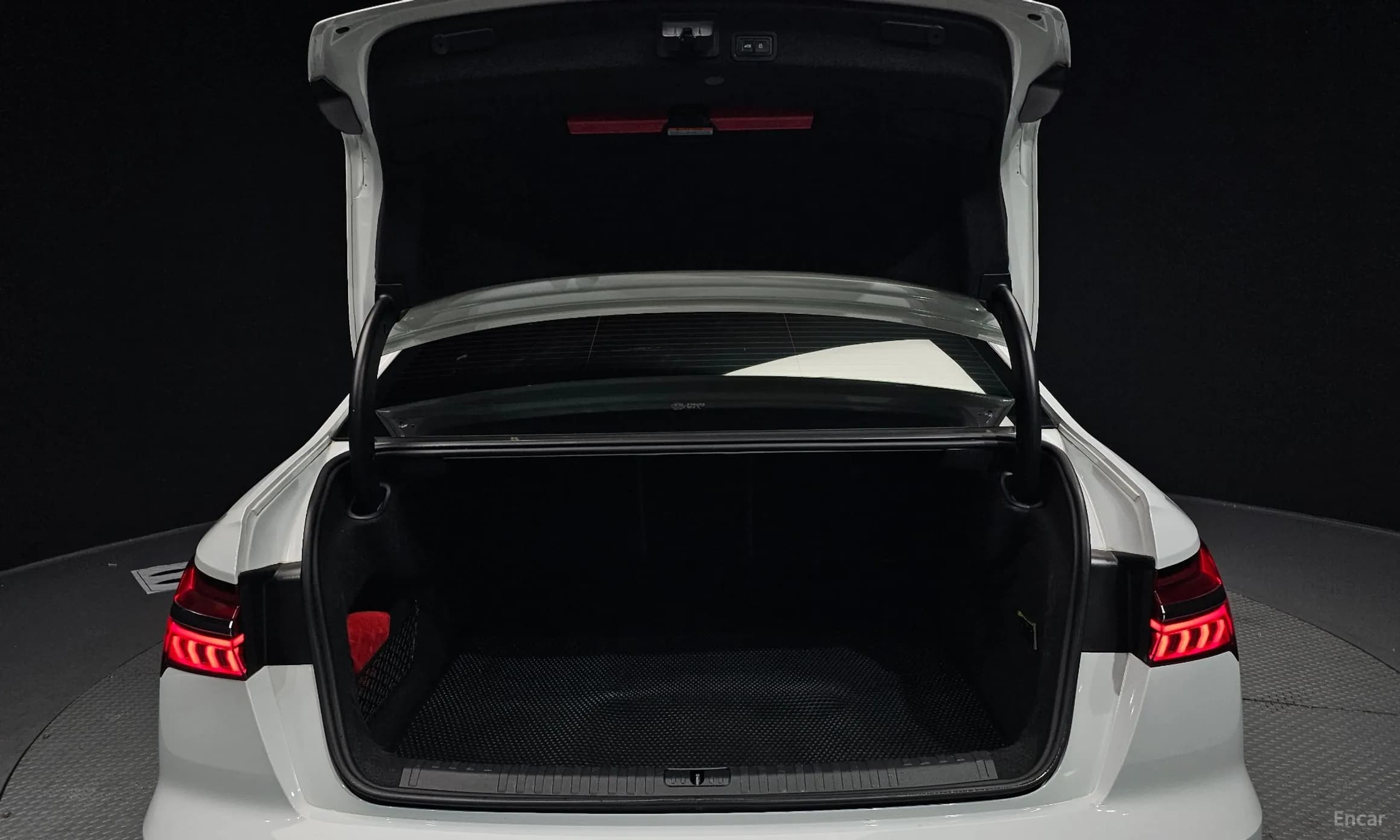 A6 (C8)
