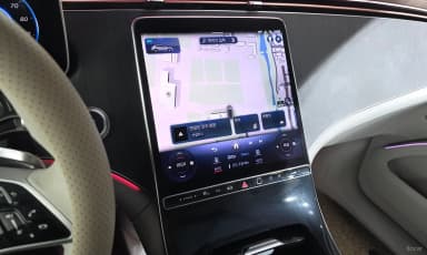EQS SUV X296