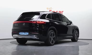 EQS SUV X296