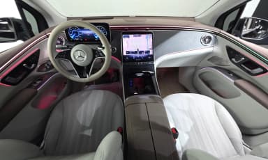 EQS SUV X296