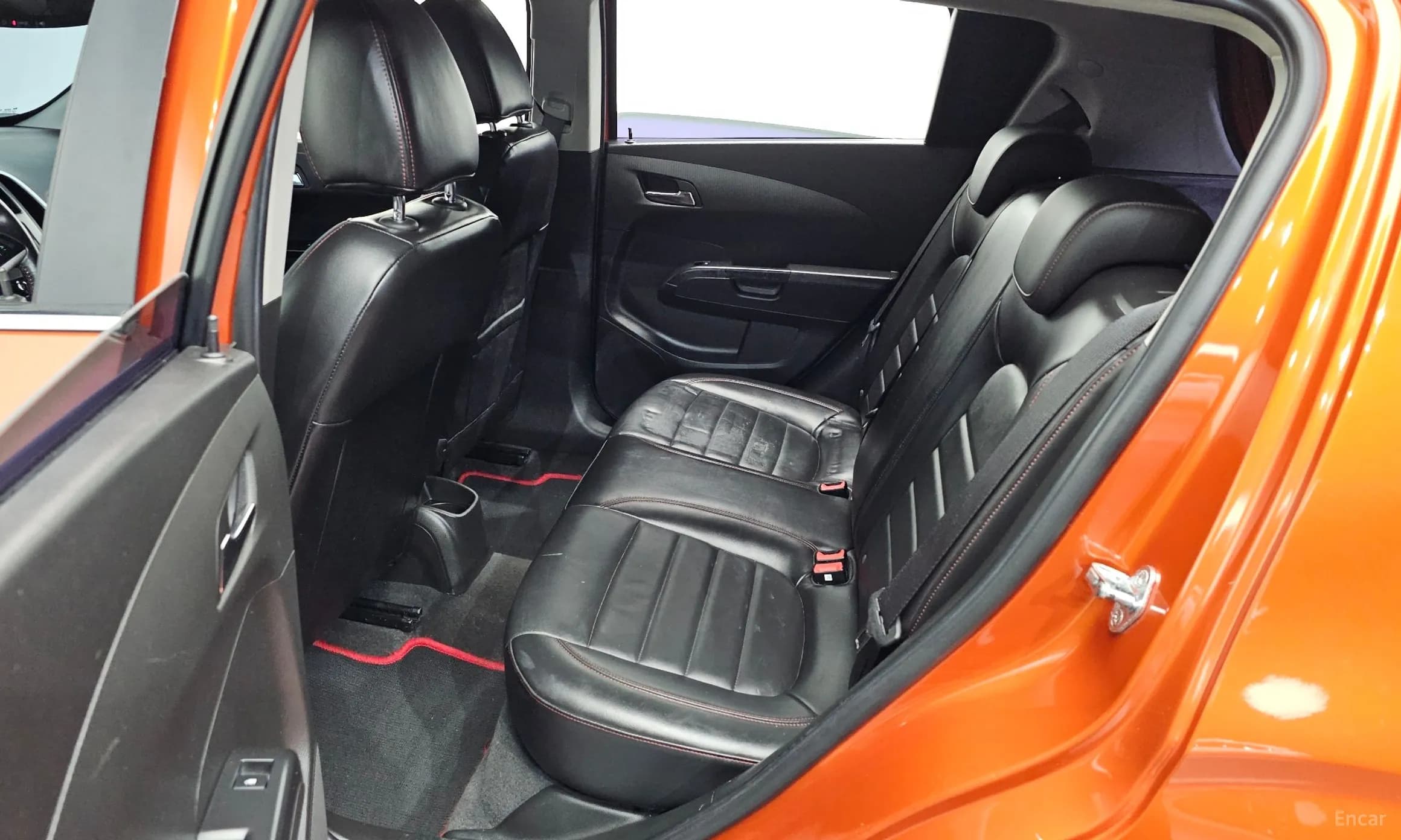 Aveo Hatchback