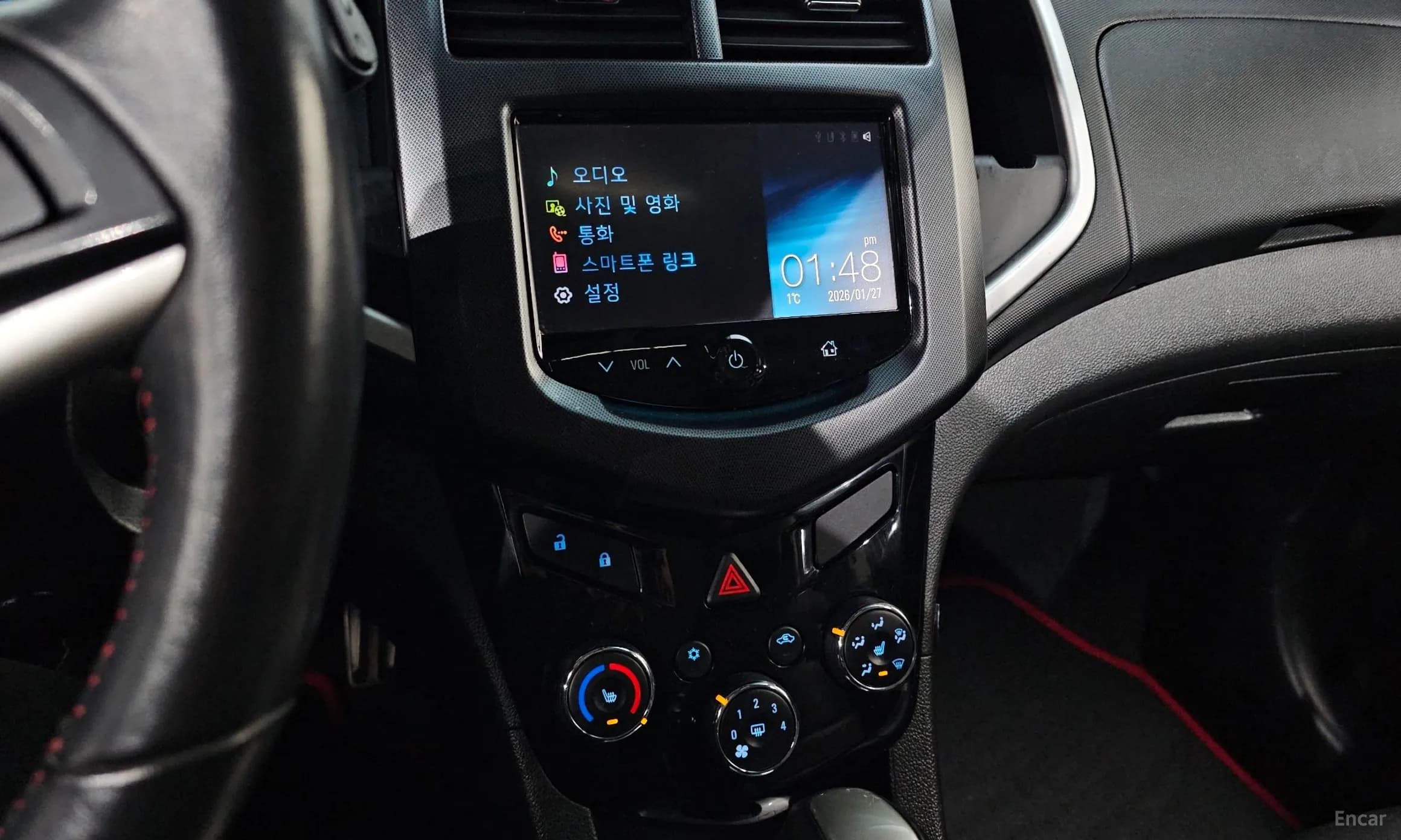 Aveo Hatchback
