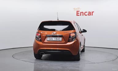 Aveo Hatchback