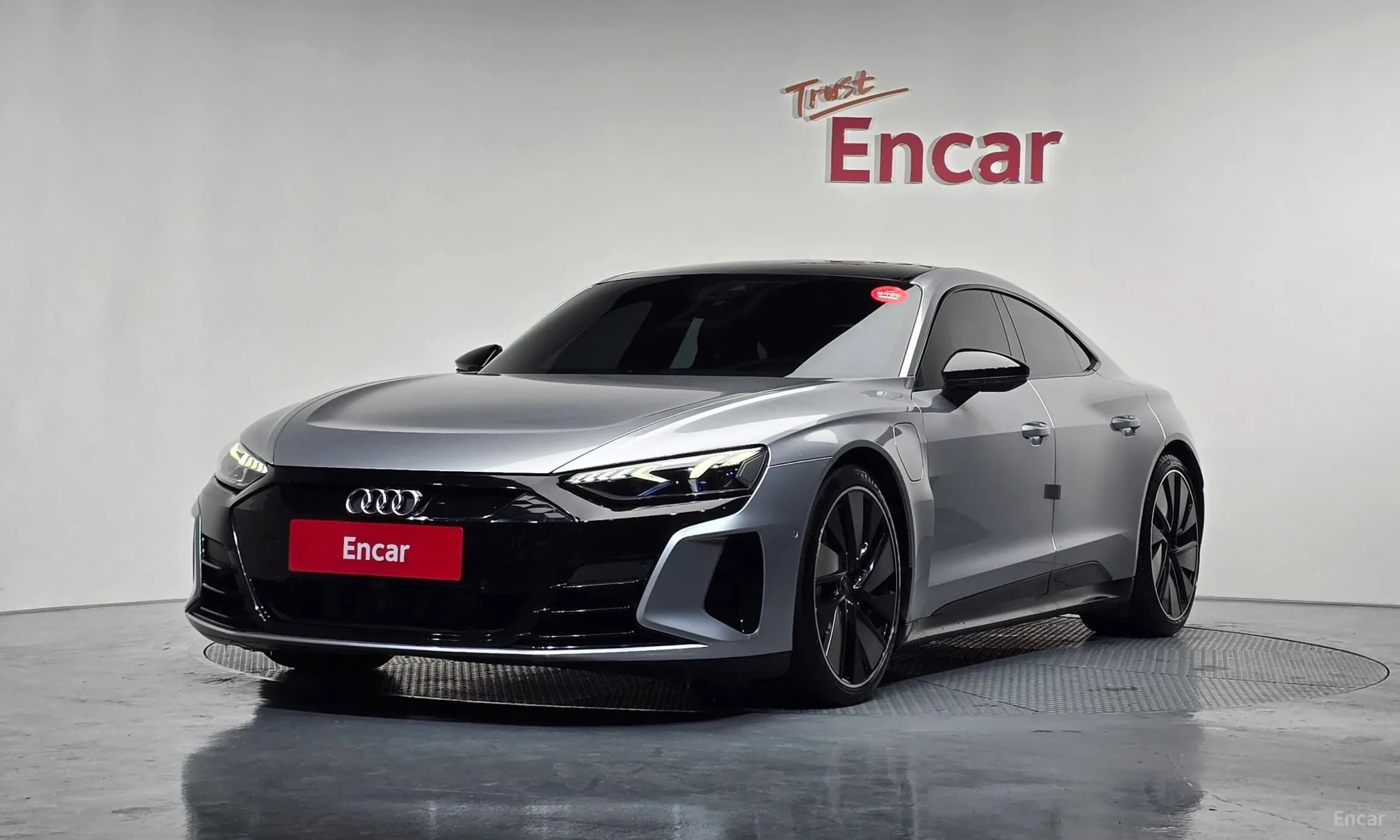 e-tron GT