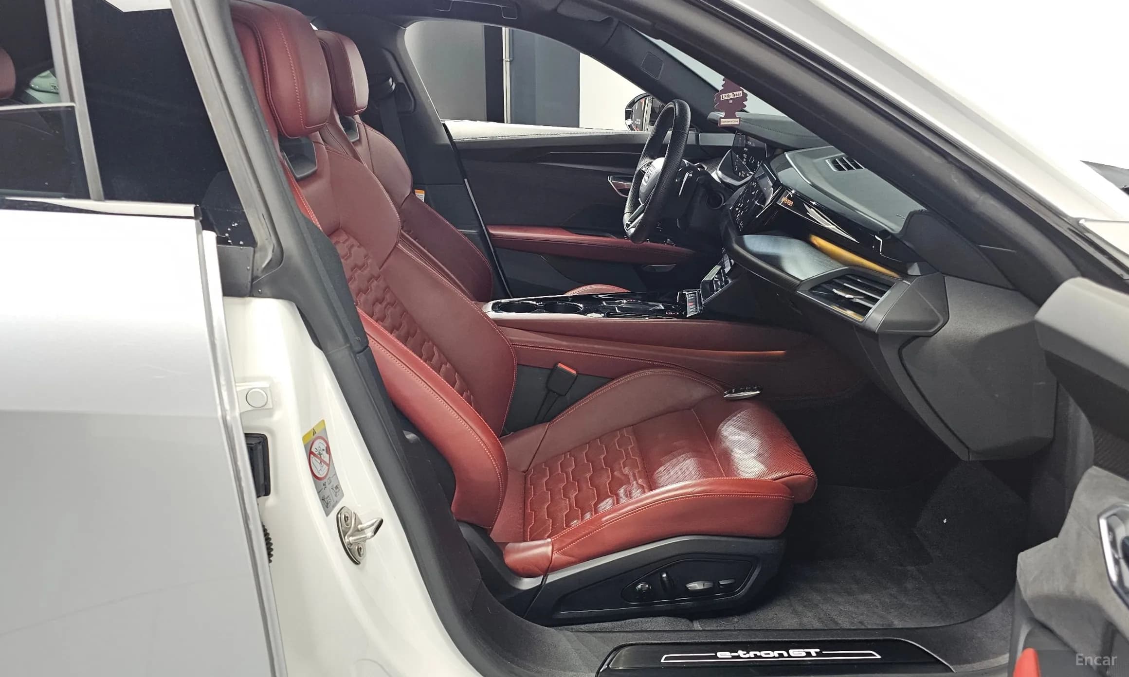 e-tron GT