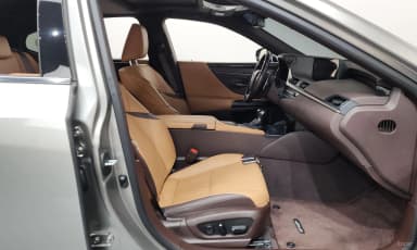 ES300h 7th Generation