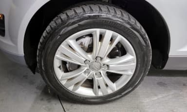 Q7