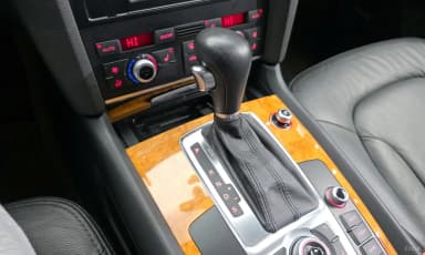 Q7