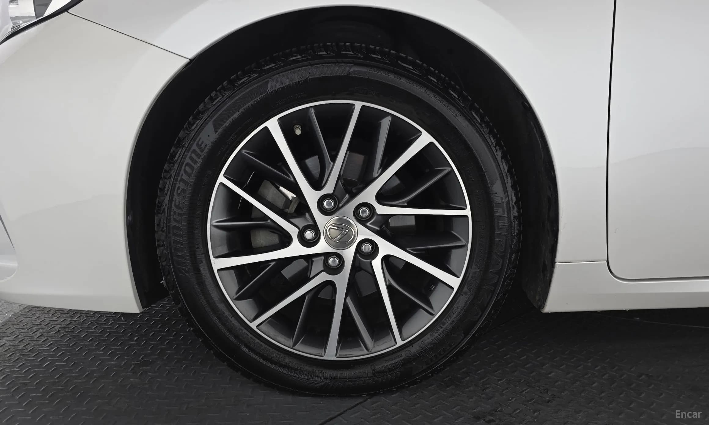 New ES350