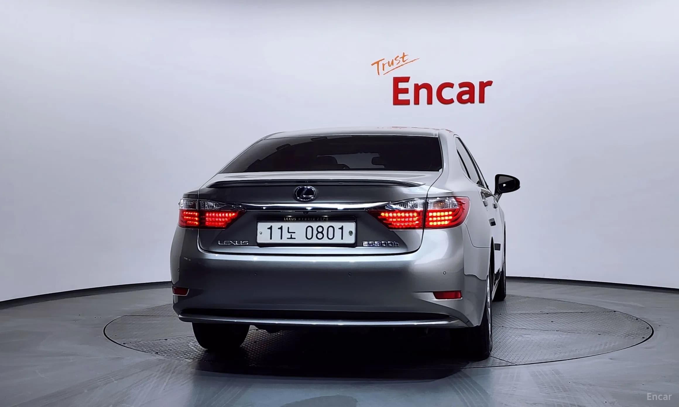 New ES300h