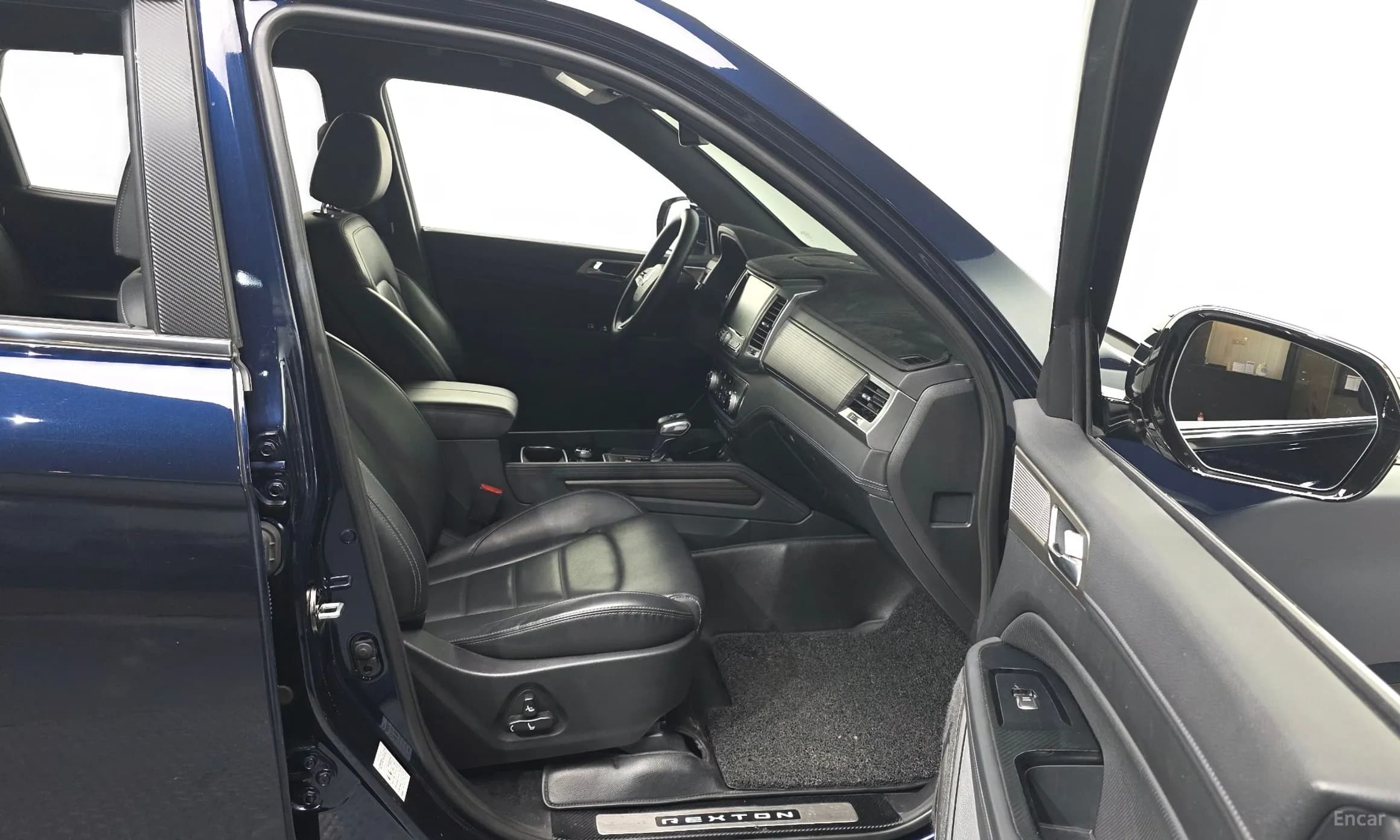 G4 Rexton