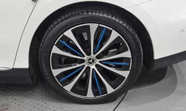 EQE V295