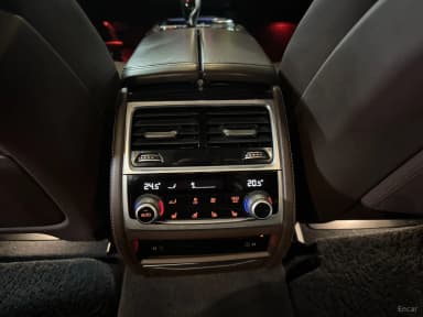 7 Series (G11)