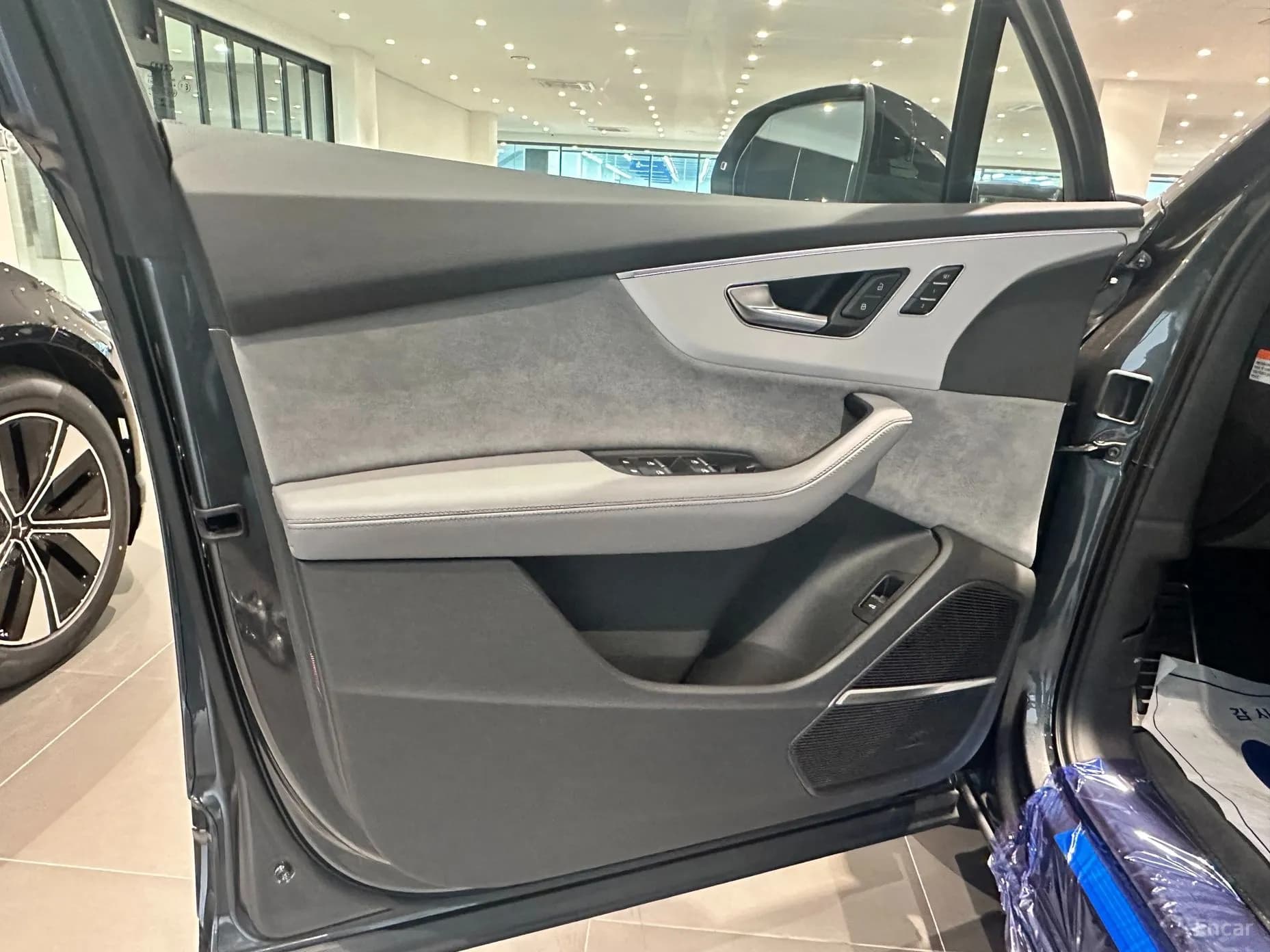 Q7 (4M)