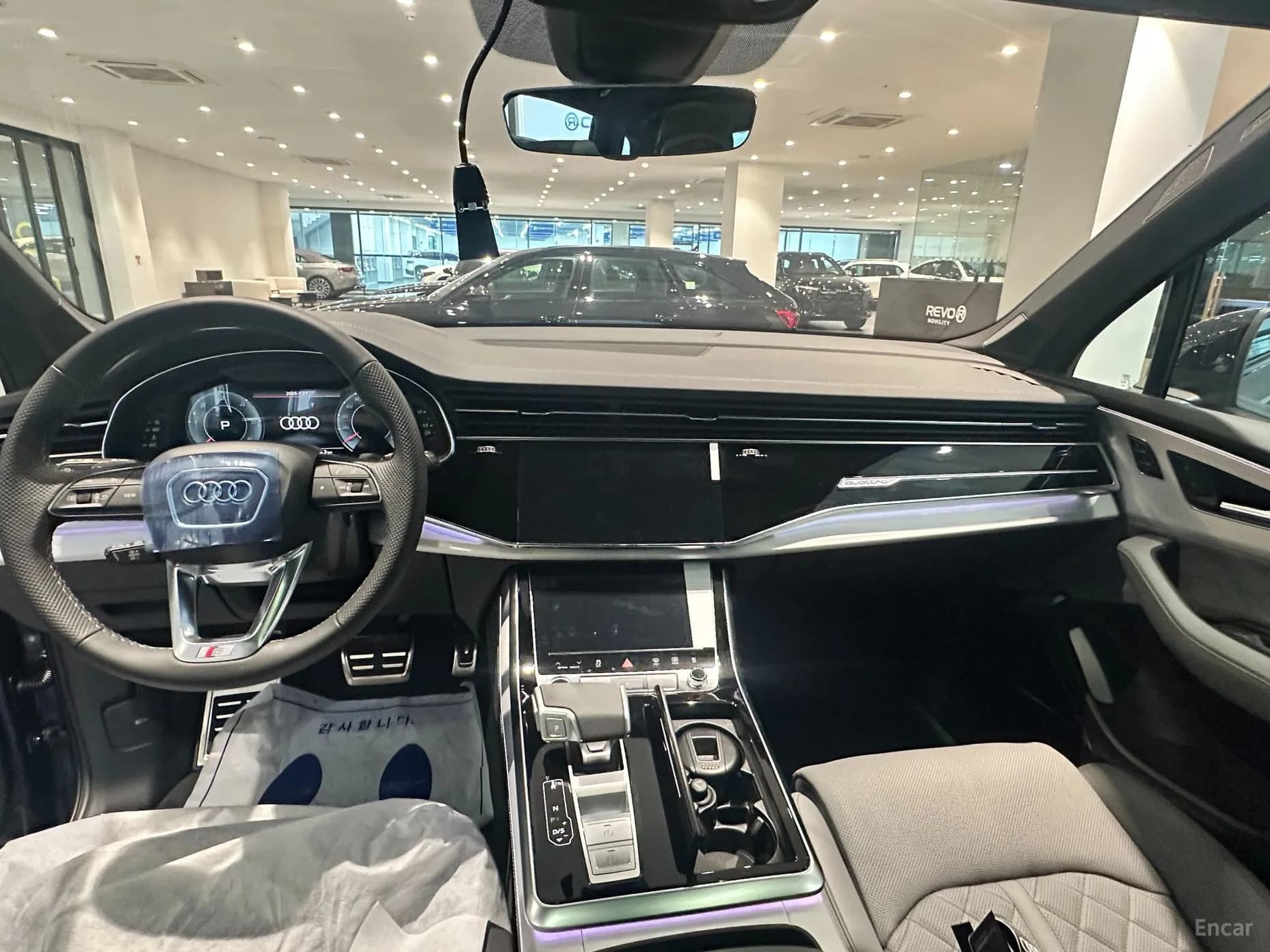 Q7 (4M)