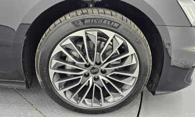 A6 (C8)