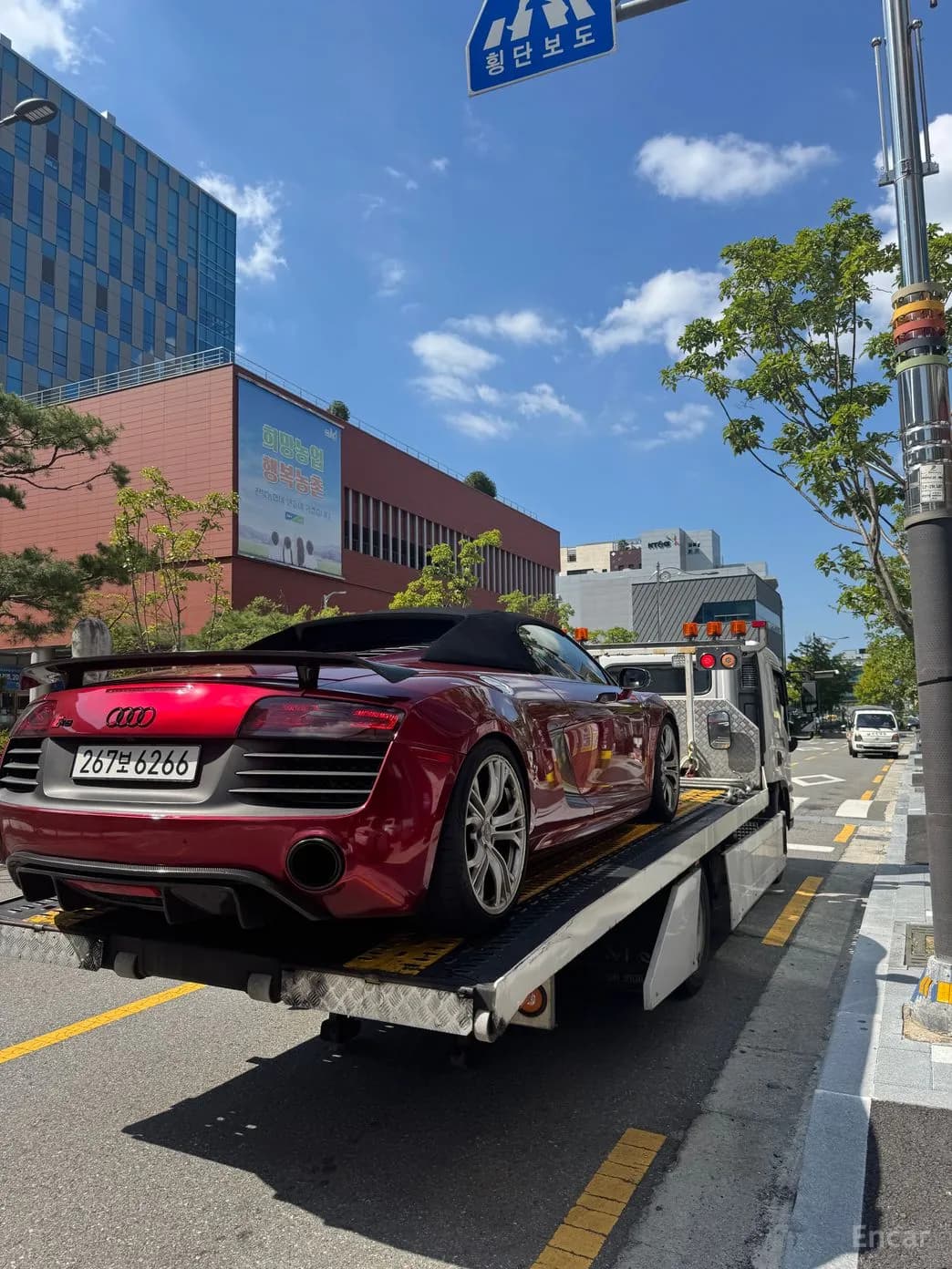 R8