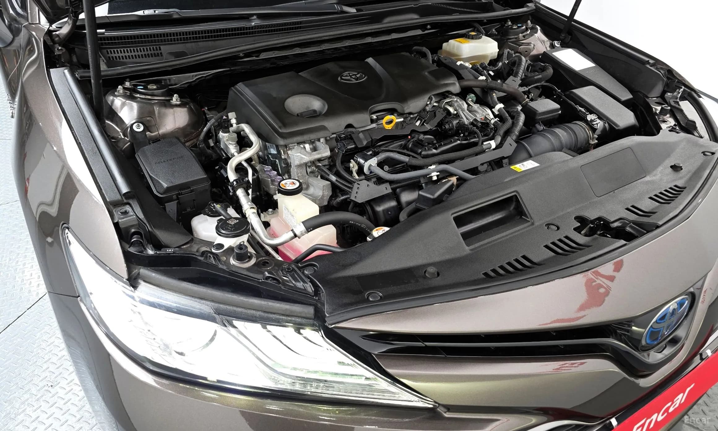 Camry (XV70)