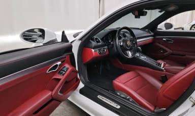 718 Cayman