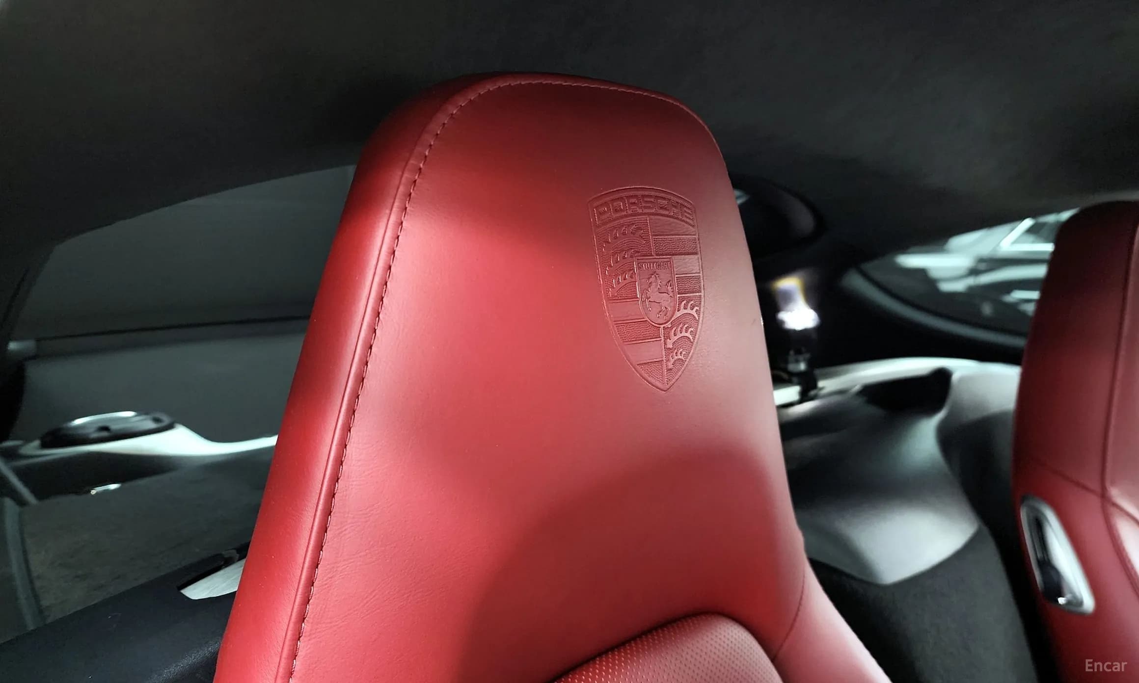 718 Cayman