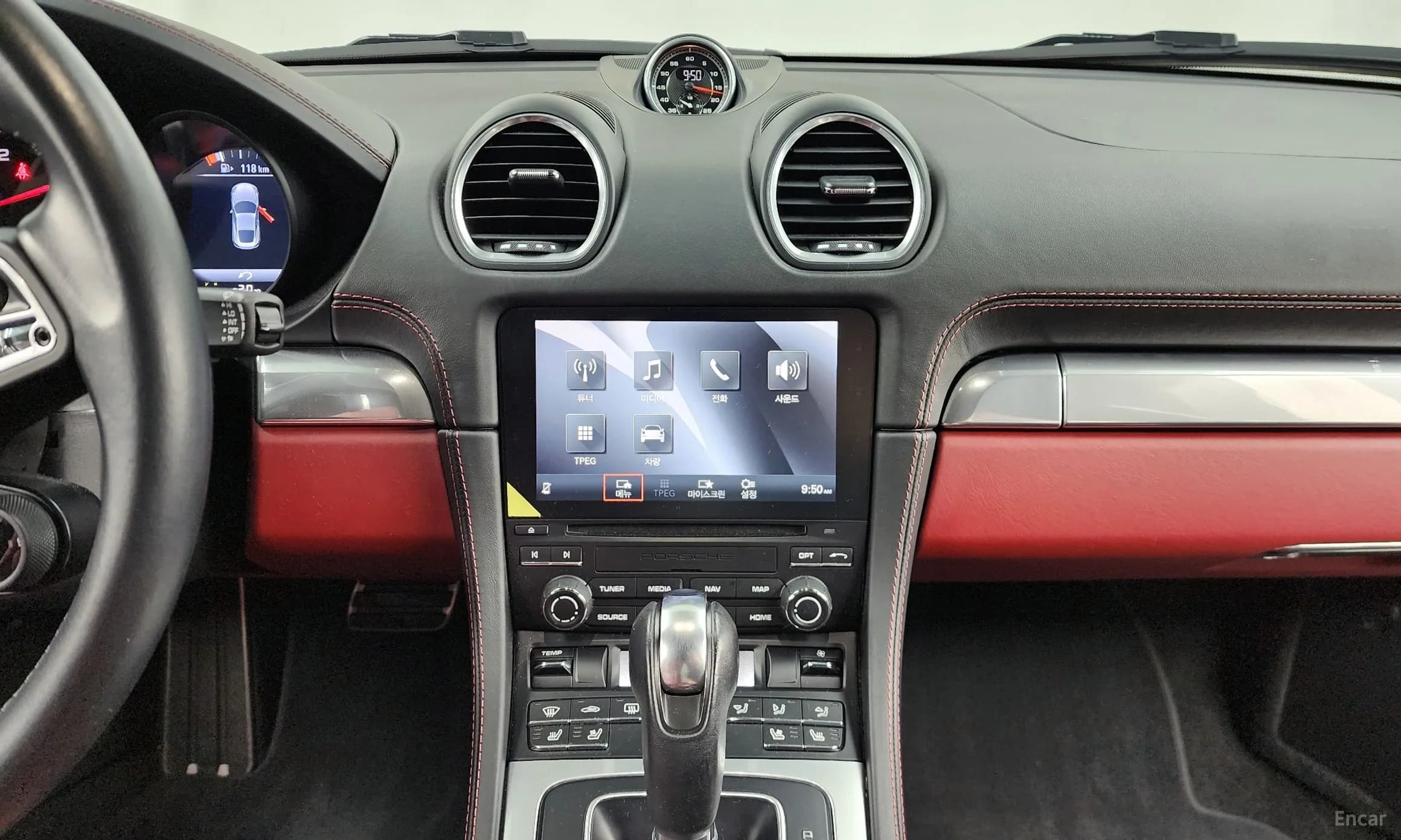 718 Cayman