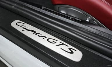 718 Cayman