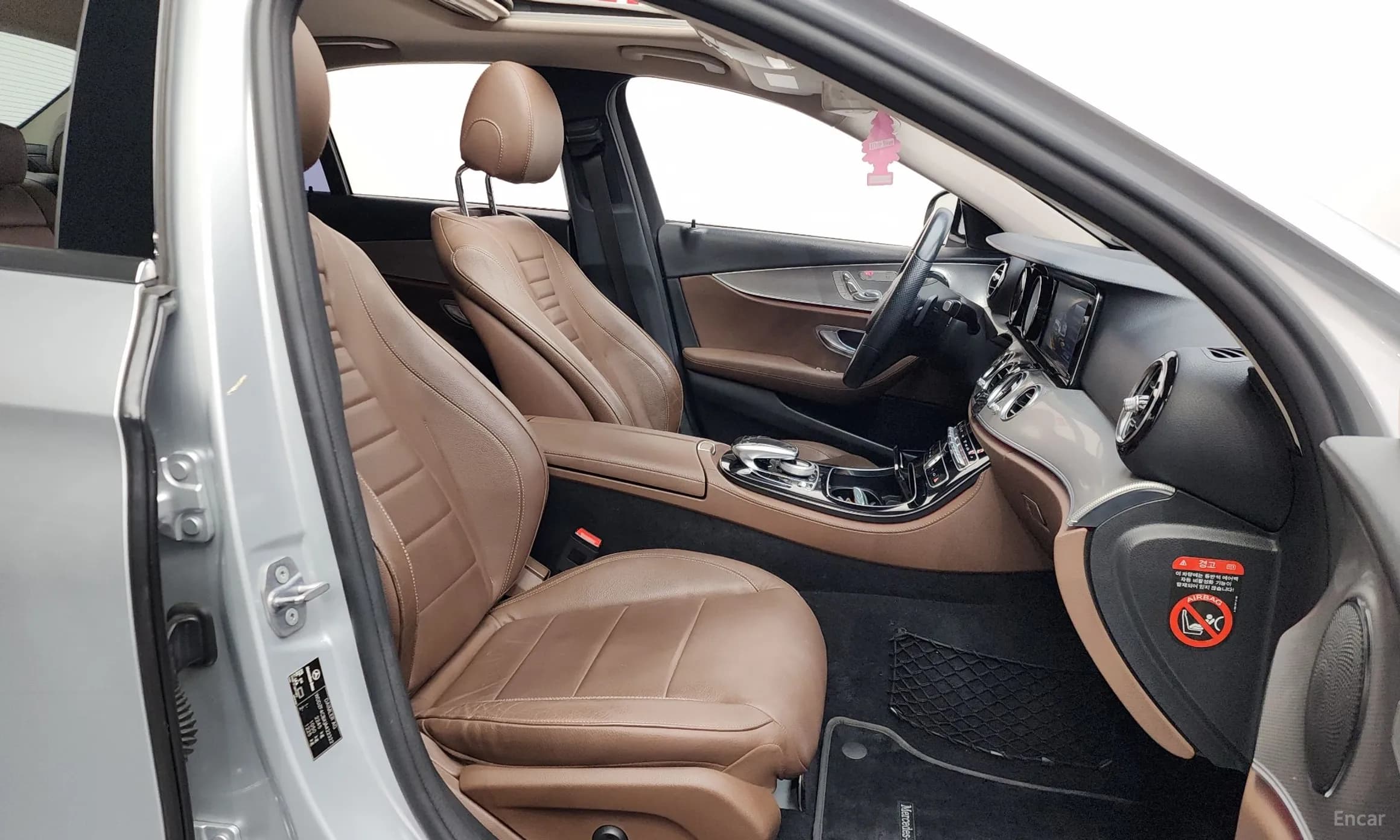 E-Class W213