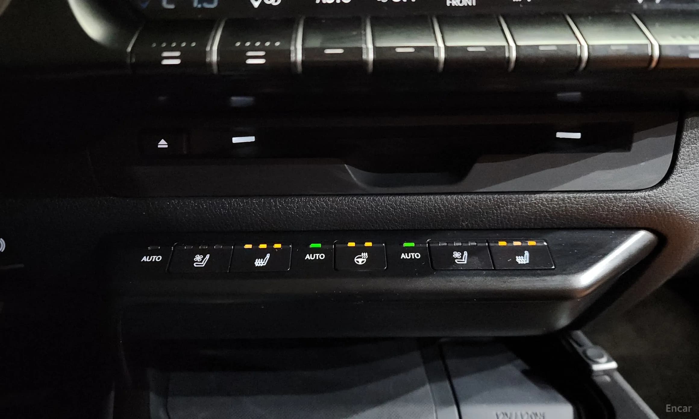 UX250h