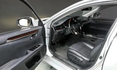 New ES300h