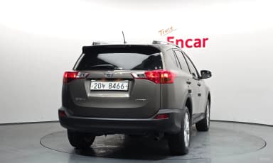 RAV4