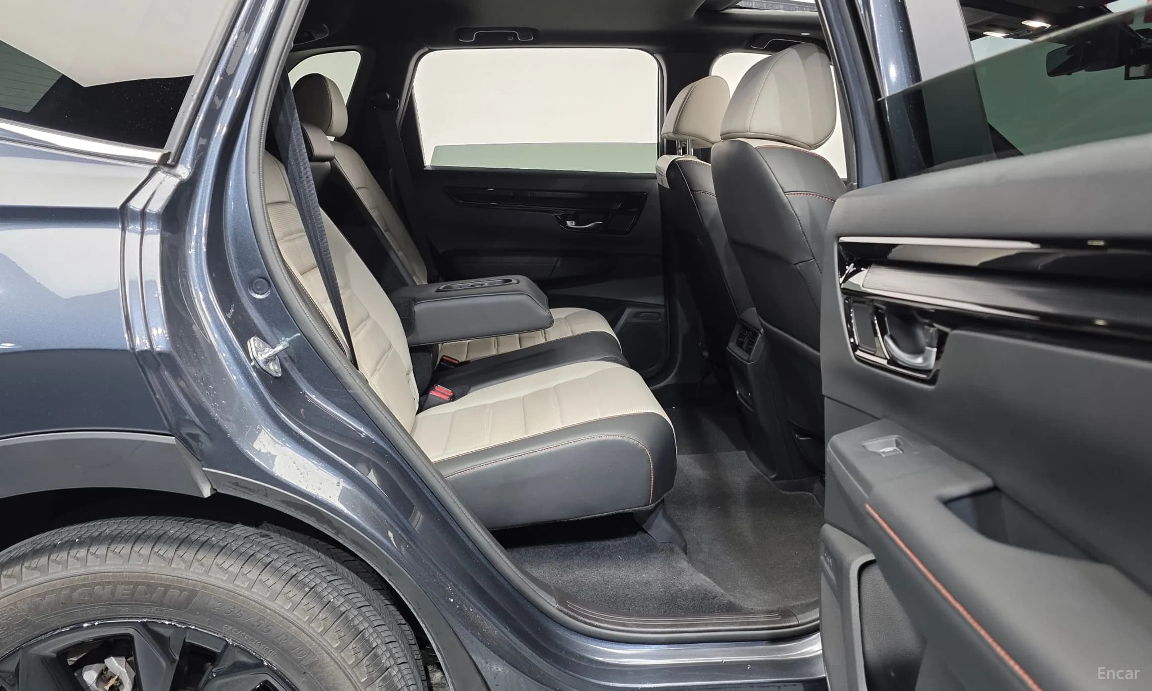 CR-V 5th generation