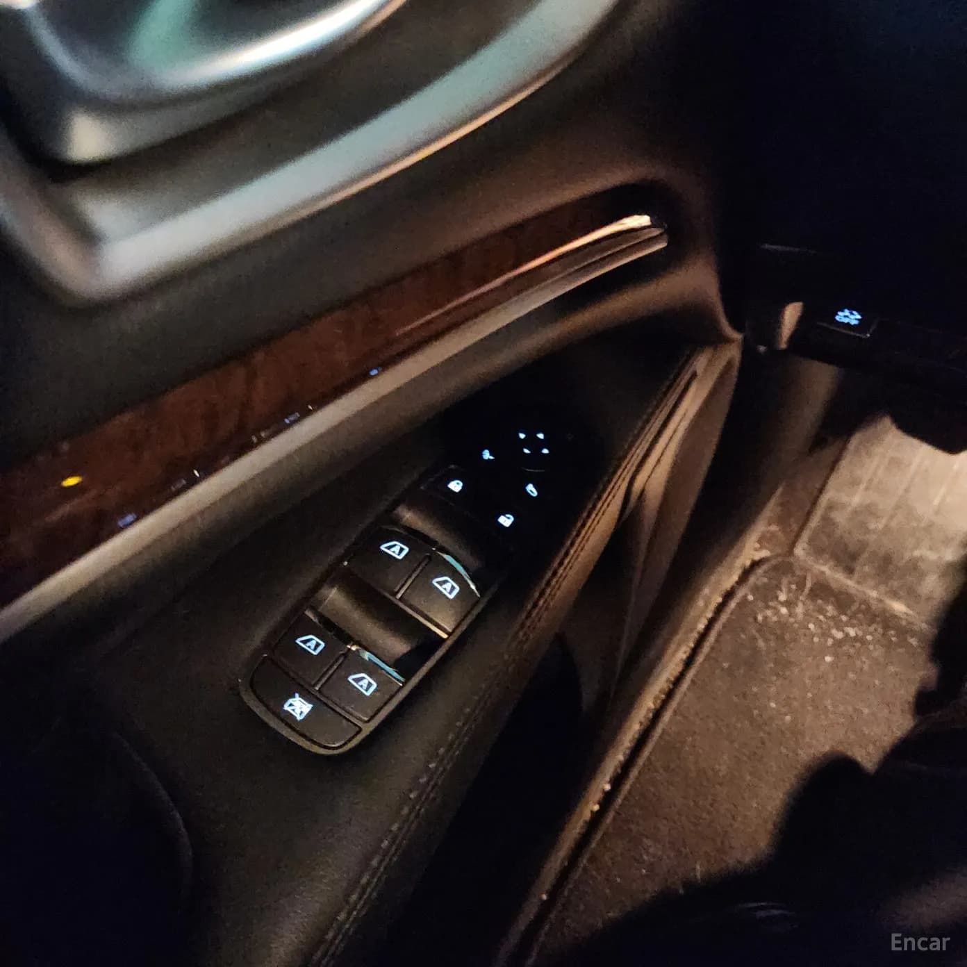 QX60