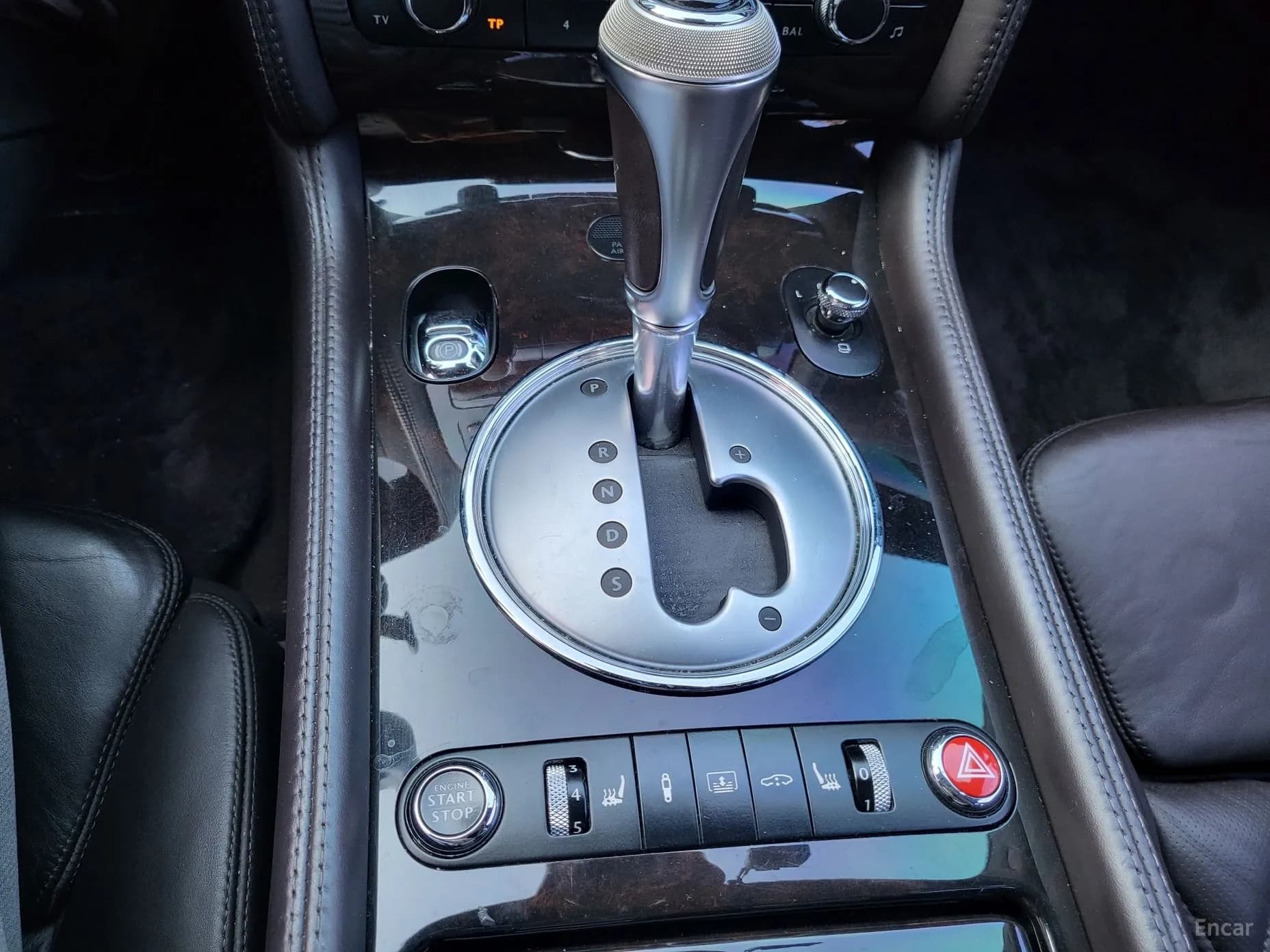 Flying Spur Gen 1