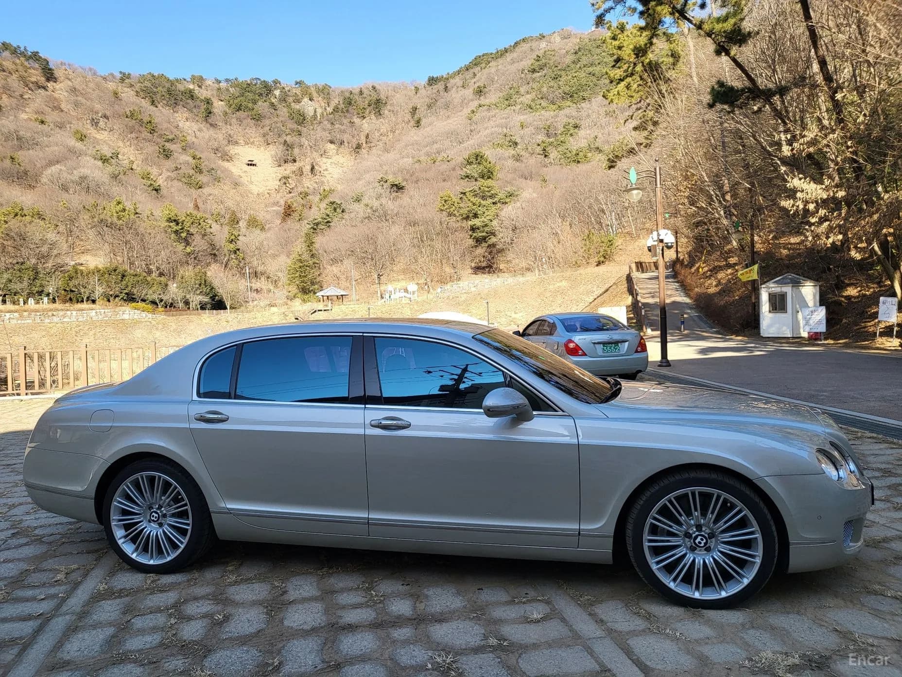 Flying Spur Gen 1