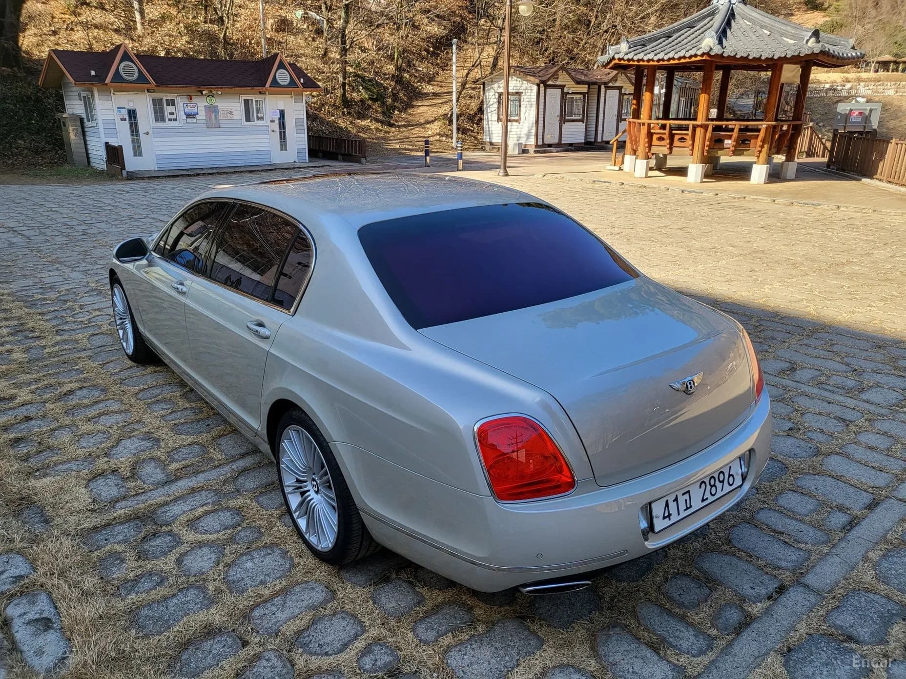 Flying Spur Gen 1