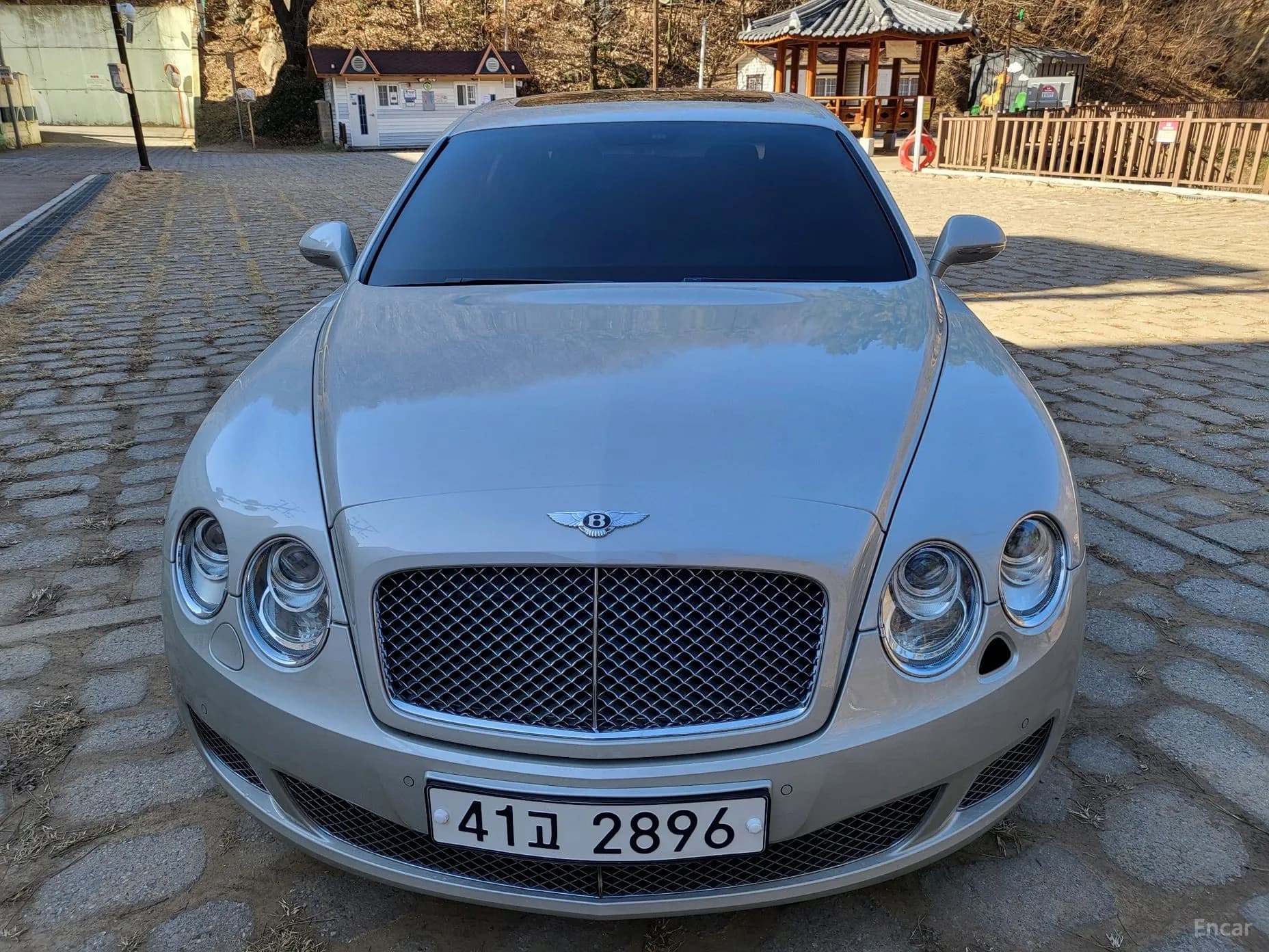 Flying Spur Gen 1