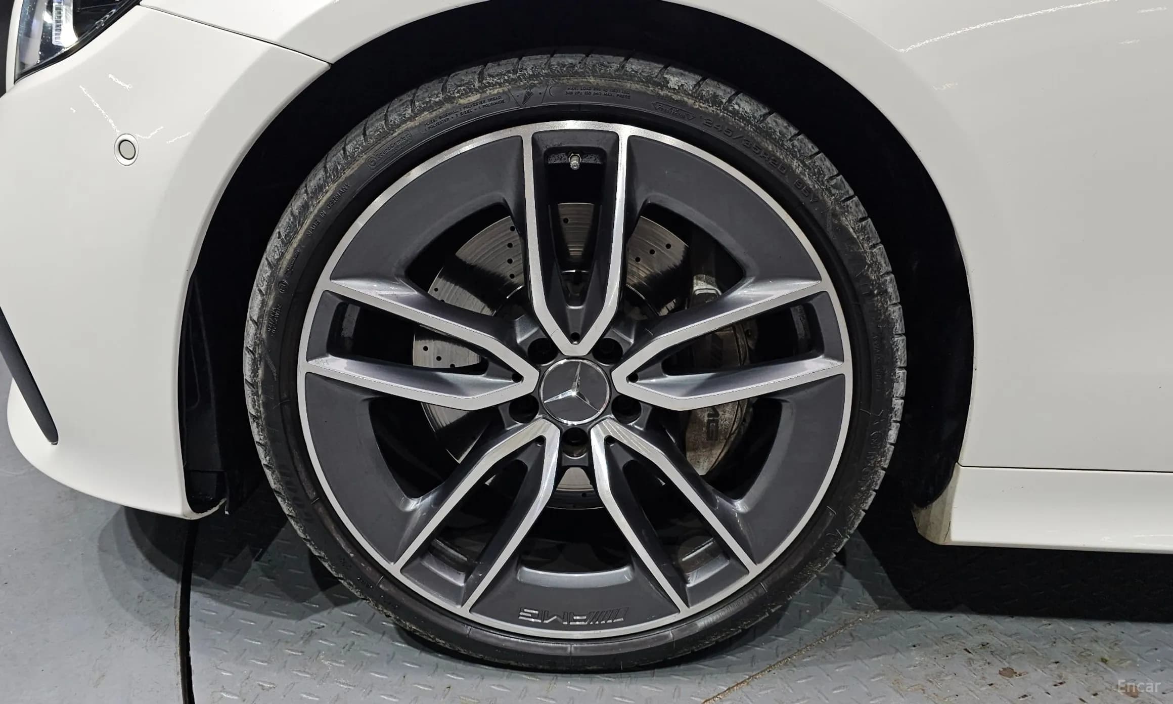 E-Class W213