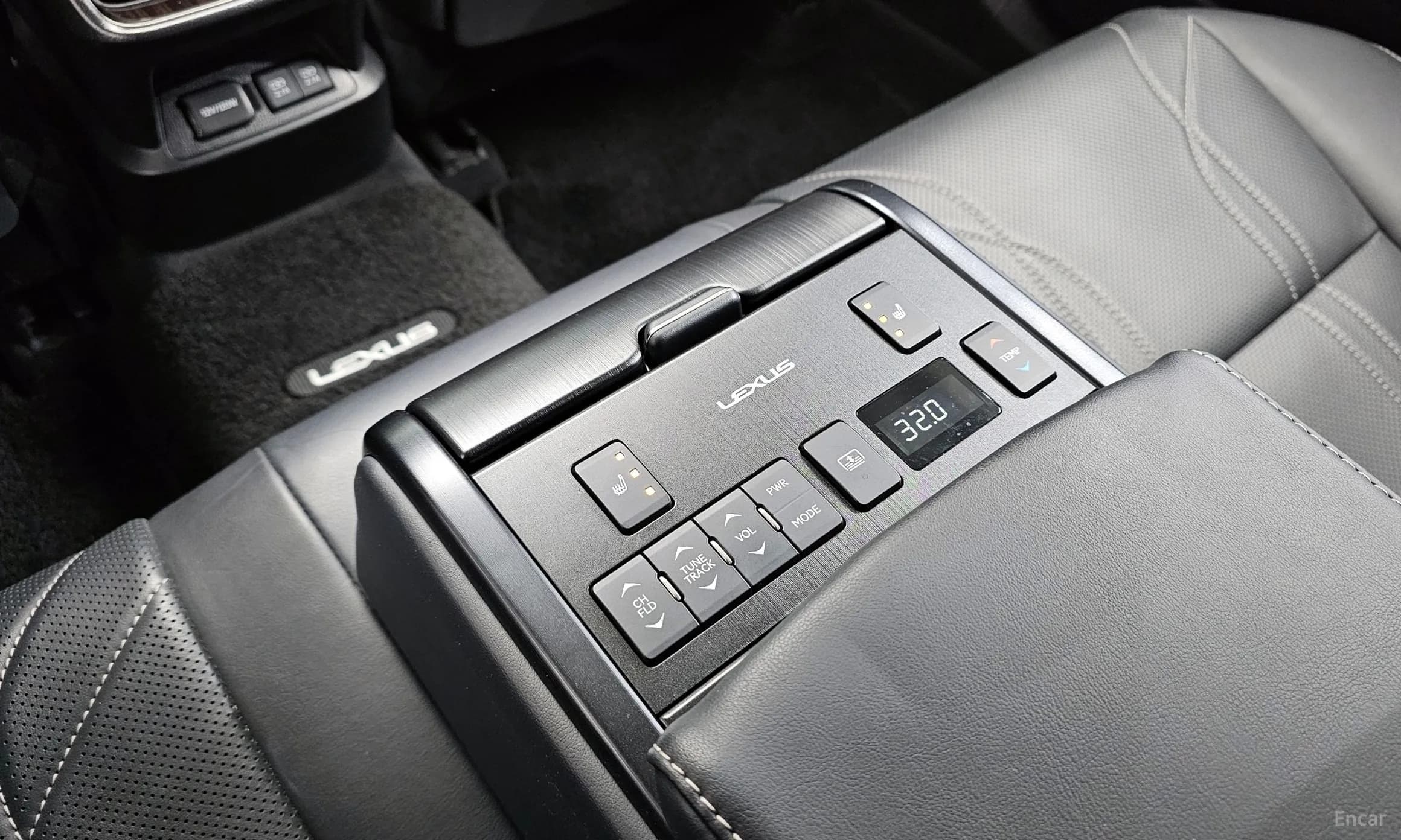ES300h 7th Generation