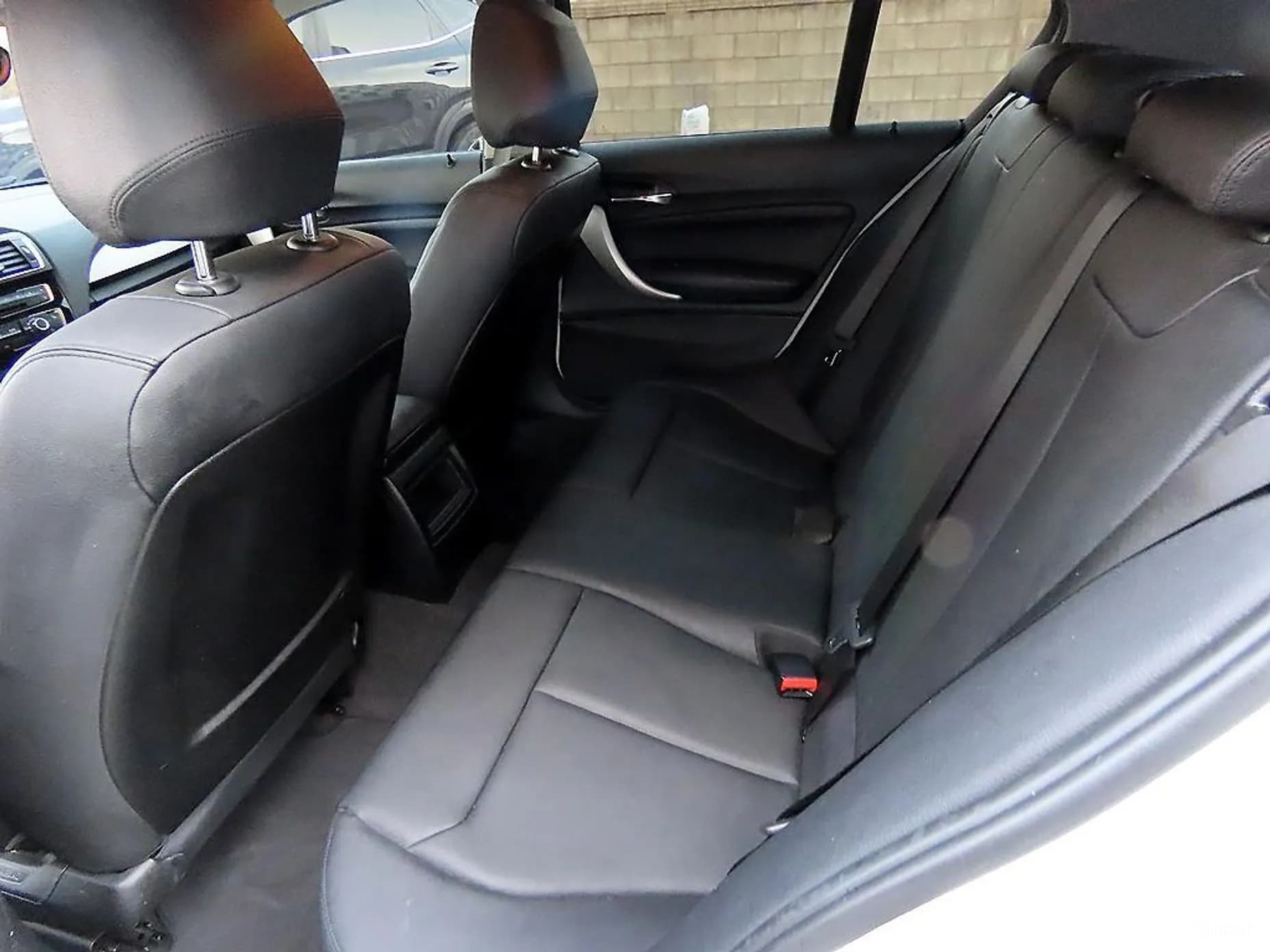 1 Series (F20)