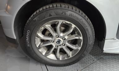 Korando Sports