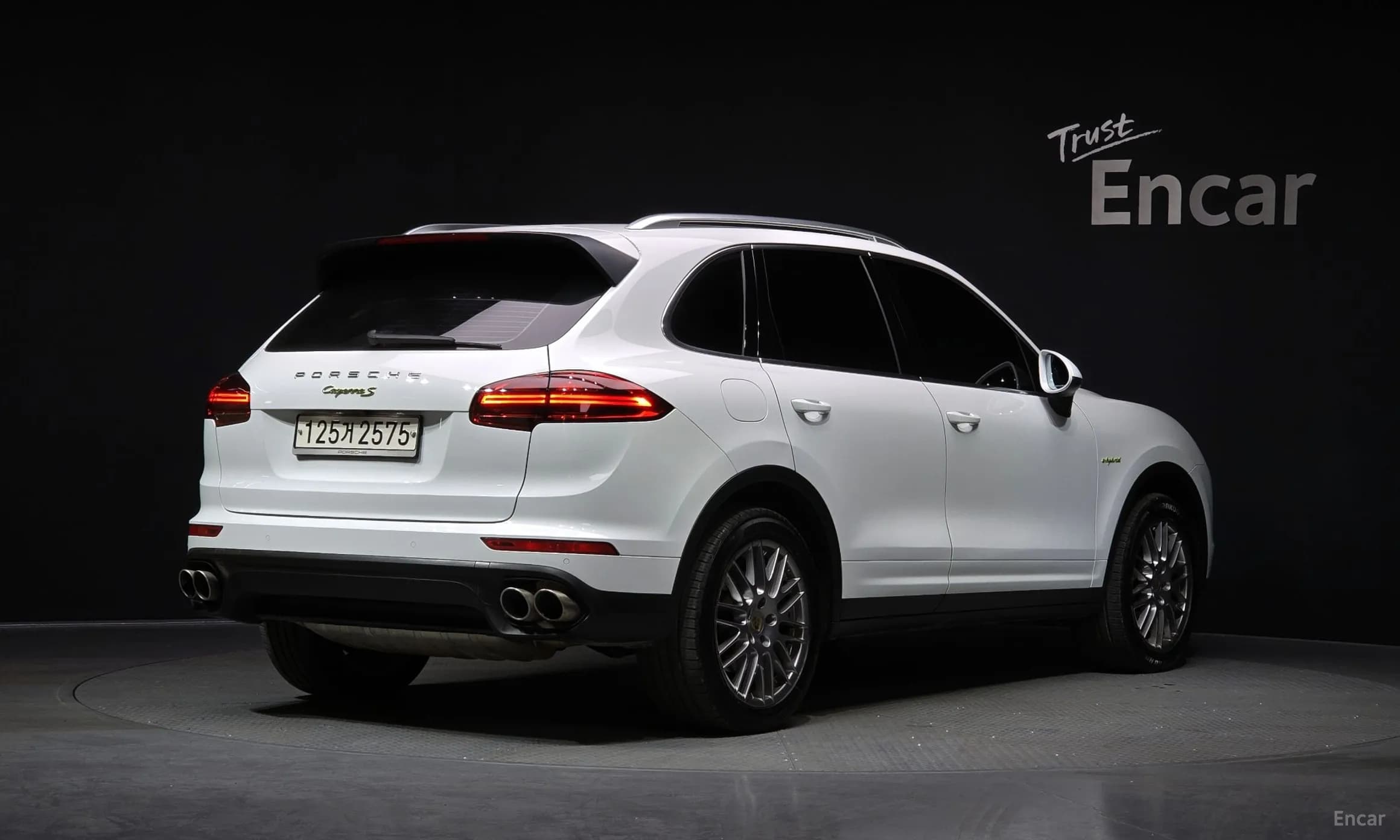 New Cayenne