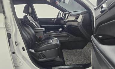 G4 Rexton